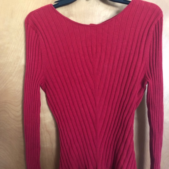 Intermix Casey Knot Back Bodysuit Red - Picture 8 of 8